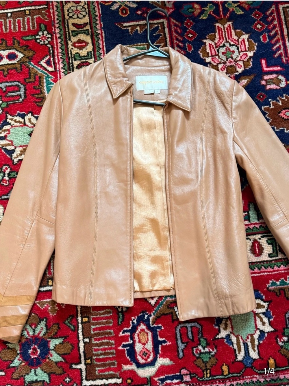 Women’s Tan 100% real Leather Jacket with Chevron Sleeve Detail 🍁capsule dream! - Picture 5 of 5